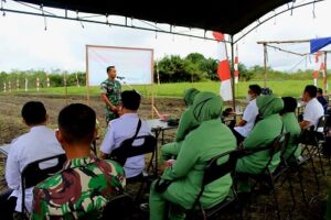 Dandim 1012/Buntok Gelar Giat Tanam Jagung Bersama Seluruh Jajaran Koramil