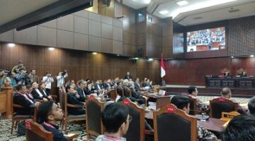 MK Tolak Gugatan Sengketa Pilpres 2024, AMIN & Ganjar-Mahfud Terima Putusan Dengan Catatan