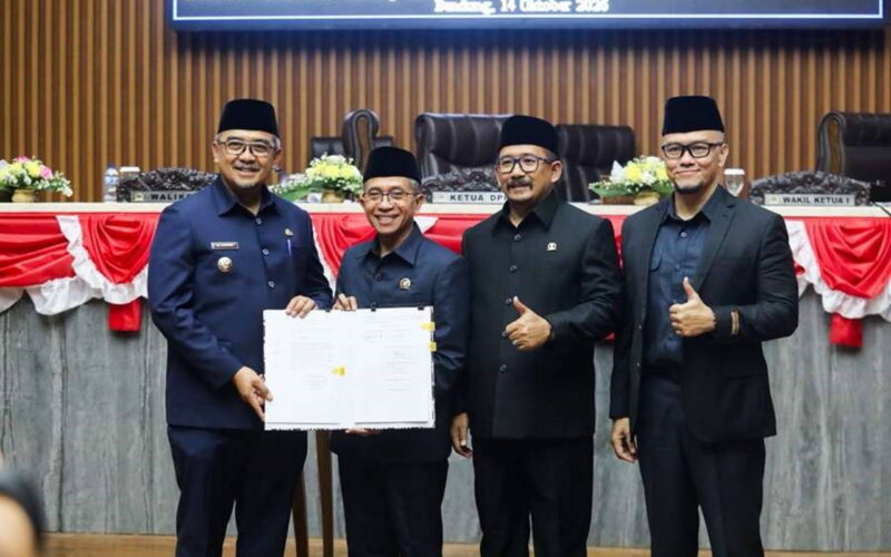 DPRD Bandung Sahkan Perda BPR, Perkuat Fondasi Perbankan dan Dukungan bagi UMKM